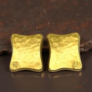 Beautiful Signed Givenchy Large Square Vintage Brushed Gold Clip On Earrings EUC